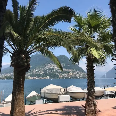 Апартаменти Connie S Free Parking